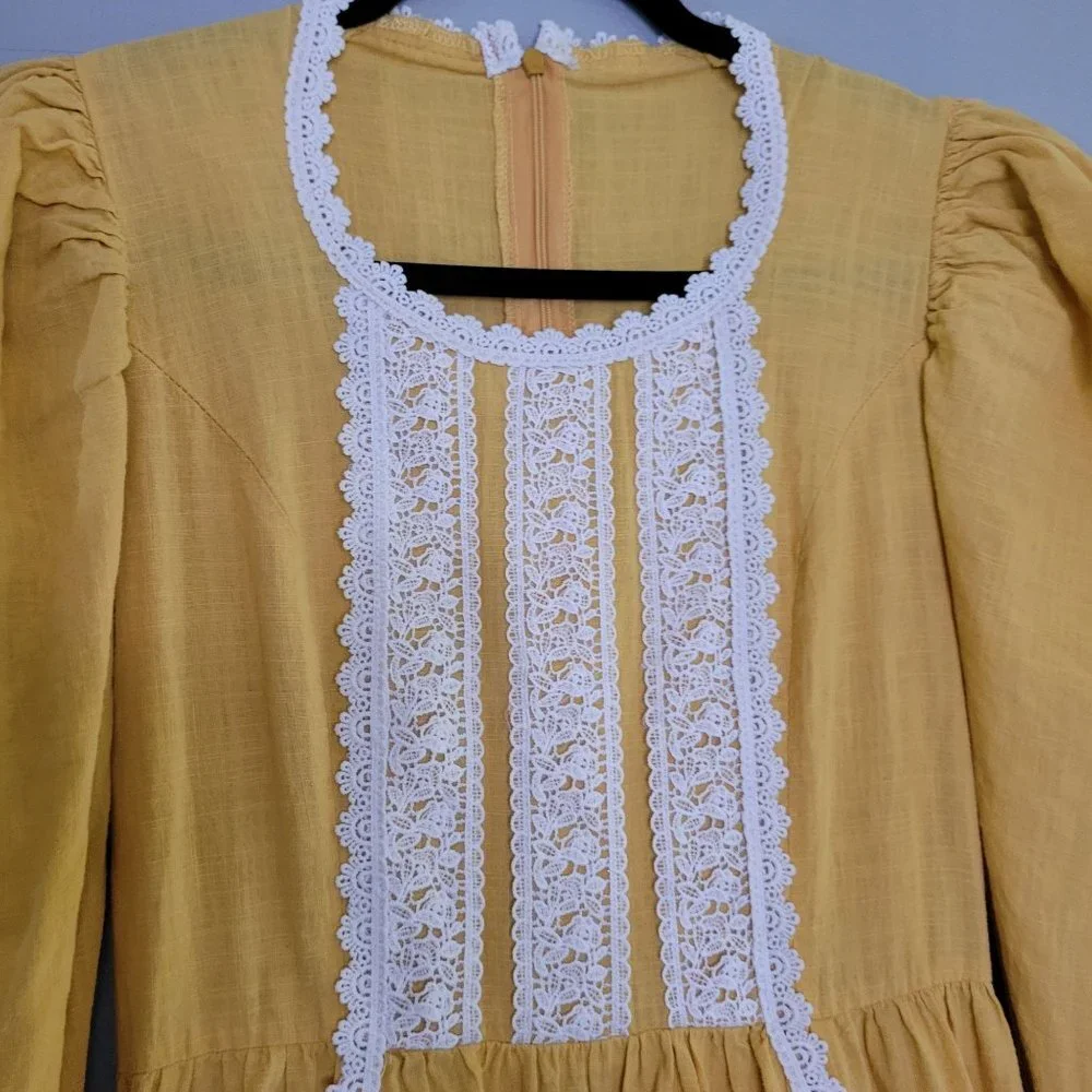 Victorian‎ Women's M Prairie Cottage Core Dress Long Sleeve Crochet Mustard